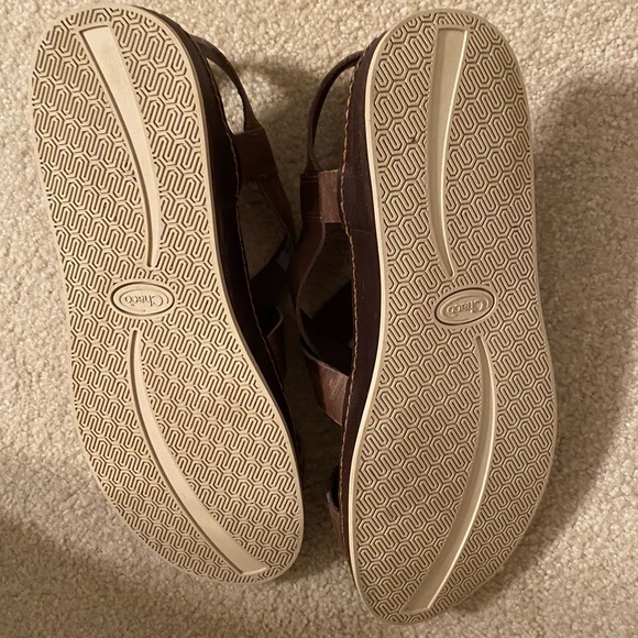 Chacos Leather Sandals - Picture 3 of 5